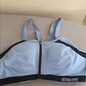 Victoria Secret Knock out Sport Bra